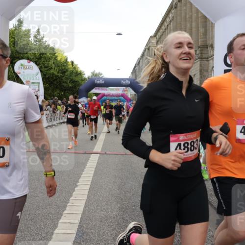06.09.2026 - CURREX Alsterlauf Yannick Fuchs http://msf.ph/oto/10121354 06.09.2026 10:01:35 Ziel 2249, 2492, 2496, 2733, 3518, 3544, 4073, 4121, 4259, 4551, 4552, 4580, 4638, 4883, 4884, 4921, 5012, 5060, 5192, 5237, 5523, 5669, 5749, 5793, 5856, 5918, 5976, 6018, 6114, 8037, 8062 meine-sportfotos.de
