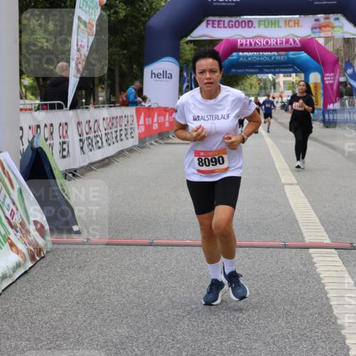06.09.2026 - CURREX Alsterlauf Strokosch-Dieckow http://msf.ph/oto/10121369 06.09.2026 12:04:46 Ziel 1109, 1110, 1199, 8090 meine-sportfotos.de
