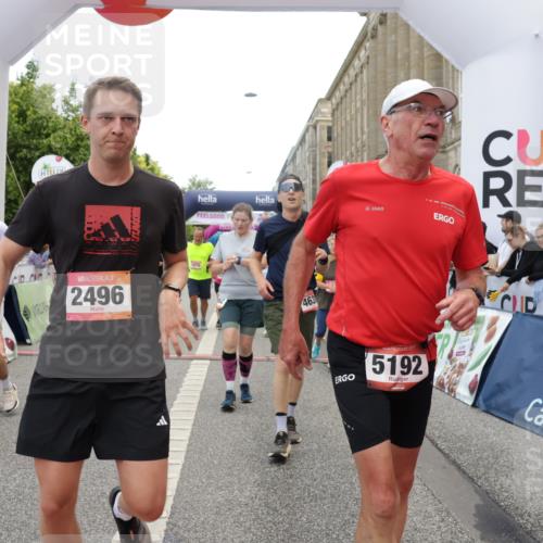 06.09.2026 - CURREX Alsterlauf Yannick Fuchs http://msf.ph/oto/10121495 06.09.2026 10:01:39 Ziel 2249, 2496, 2733, 3115, 3518, 3544, 4073, 4121, 4259, 4551, 4552, 4638, 4883, 4884, 4921, 5012, 5106, 5192, 5388, 5669, 5749, 5856, 5918, 5976, 6018, 6114, 8037, 8038, 8062 meine-sportfotos.de