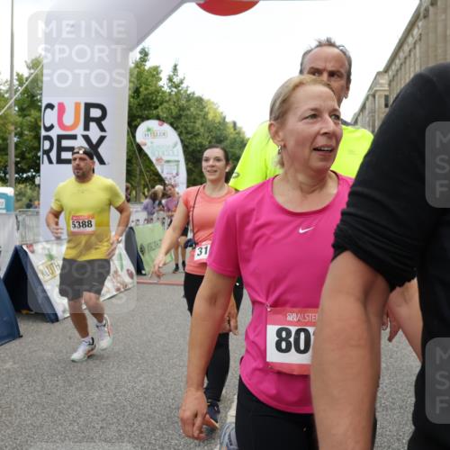 06.09.2026 - CURREX Alsterlauf Yannick Fuchs http://msf.ph/oto/10121623 06.09.2026 10:01:44 Ziel 2385, 2496, 2733, 2977, 3115, 3544, 3563, 4067, 4073, 4117, 4121, 4162, 4551, 4552, 4608, 4638, 4921, 5106, 5186, 5388, 5429, 5734, 5918, 5976, 8037, 8038, 8062, 8122 meine-sportfotos.de