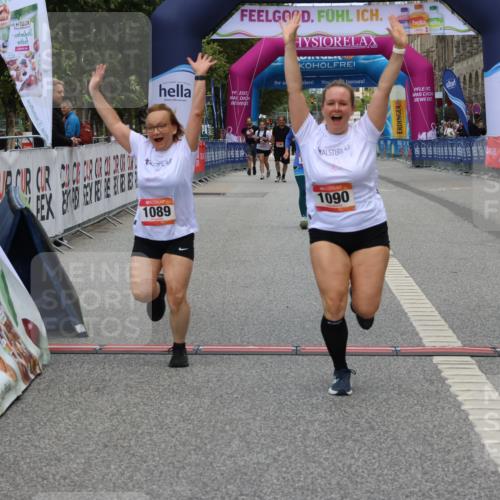 06.09.2026 - CURREX Alsterlauf Strokosch-Dieckow http://msf.ph/oto/10121628 06.09.2026 12:05:22 Ziel 1089, 1090, 1347 meine-sportfotos.de