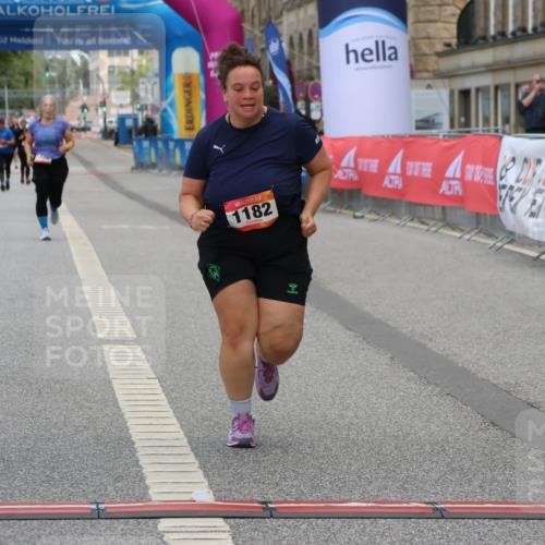 06.09.2026 - CURREX Alsterlauf Strokosch-Dieckow http://msf.ph/oto/10121684 06.09.2026 12:05:35 Ziel 1131, 1182, 1240, 1340 meine-sportfotos.de
