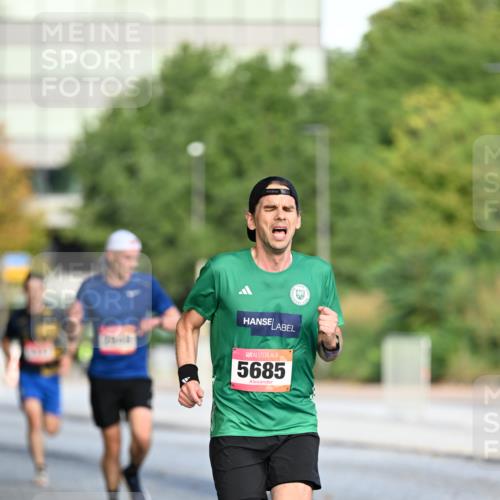 06.09.2026 - CURREX Alsterlauf Dr. Thomas Lammeyer http://msf.ph/oto/10121989 06.09.2026 09:36:44 Laufen 5685 meine-sportfotos.de