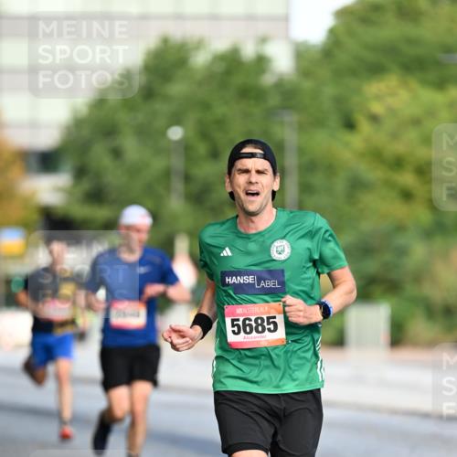 06.09.2026 - CURREX Alsterlauf Dr. Thomas Lammeyer http://msf.ph/oto/10121993 06.09.2026 09:36:44 Laufen 5685 meine-sportfotos.de