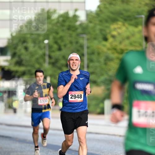 06.09.2026 - CURREX Alsterlauf Dr. Thomas Lammeyer http://msf.ph/oto/10122003 06.09.2026 09:36:45 Laufen 5333, 2948 meine-sportfotos.de