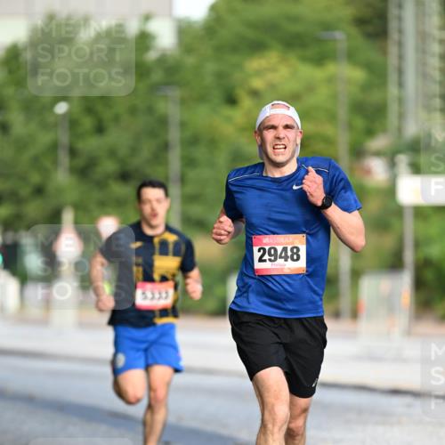 06.09.2026 - CURREX Alsterlauf Dr. Thomas Lammeyer http://msf.ph/oto/10122014 06.09.2026 09:36:46 Laufen 5333, 2948 meine-sportfotos.de