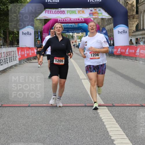 06.09.2026 - CURREX Alsterlauf Strokosch-Dieckow http://msf.ph/oto/10122024 06.09.2026 12:06:06 Ziel 1205, 1206, 1224, 1235, 1314, 4444 meine-sportfotos.de