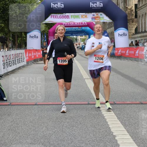 06.09.2026 - CURREX Alsterlauf Strokosch-Dieckow http://msf.ph/oto/10122057 06.09.2026 12:06:06 Ziel 1205, 1206, 1224, 1235, 1314, 4444 meine-sportfotos.de