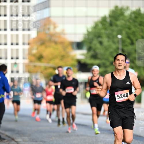06.09.2026 - CURREX Alsterlauf Dr. Thomas Lammeyer http://msf.ph/oto/10122063 06.09.2026 09:36:52 Laufen 5246 meine-sportfotos.de