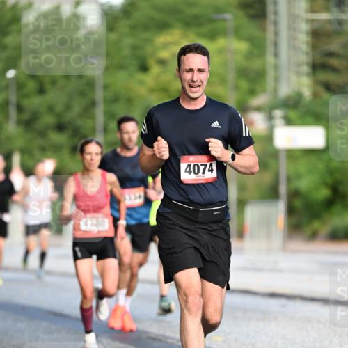 06.09.2026 - CURREX Alsterlauf Dr. Thomas Lammeyer http://msf.ph/oto/10122123 06.09.2026 09:36:58 Laufen 4380, 4074 meine-sportfotos.de