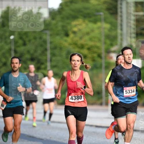 06.09.2026 - CURREX Alsterlauf Dr. Thomas Lammeyer http://msf.ph/oto/10122130 06.09.2026 09:36:59 Laufen 4380, 5334 meine-sportfotos.de