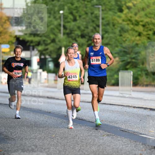 06.09.2026 - CURREX Alsterlauf Dr. Thomas Lammeyer http://msf.ph/oto/10122155 06.09.2026 09:37:06 Laufen 6261, 4245, 5189, 1144 meine-sportfotos.de
