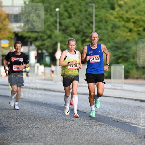 06.09.2026 - CURREX Alsterlauf Dr. Thomas Lammeyer http://msf.ph/oto/10122157 06.09.2026 09:37:06 Laufen 626, 4245, 5189 meine-sportfotos.de