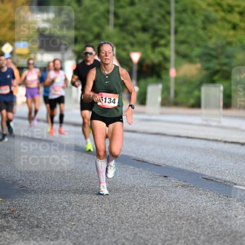 06.09.2026 - CURREX Alsterlauf Dr. Thomas Lammeyer http://msf.ph/oto/10122180 06.09.2026 09:37:11 Laufen 134 meine-sportfotos.de