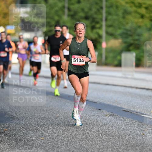 06.09.2026 - CURREX Alsterlauf Dr. Thomas Lammeyer http://msf.ph/oto/10122183 06.09.2026 09:37:12 Laufen 5134 meine-sportfotos.de