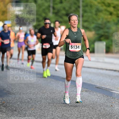 06.09.2026 - CURREX Alsterlauf Dr. Thomas Lammeyer http://msf.ph/oto/10122189 06.09.2026 09:37:12 Laufen 5134 meine-sportfotos.de