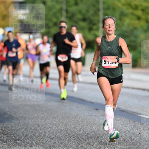 06.09.2026 - CURREX Alsterlauf Dr. Thomas Lammeyer http://msf.ph/oto/10122194 06.09.2026 09:37:12 Laufen 5134 meine-sportfotos.de