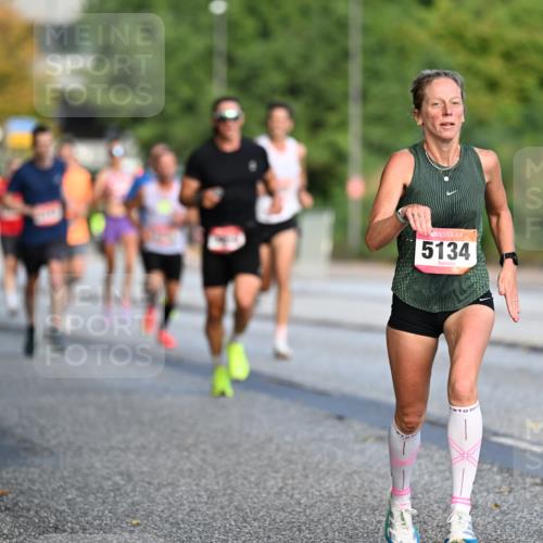 06.09.2026 - CURREX Alsterlauf Dr. Thomas Lammeyer http://msf.ph/oto/10122199 06.09.2026 09:37:13 Laufen 5134 meine-sportfotos.de