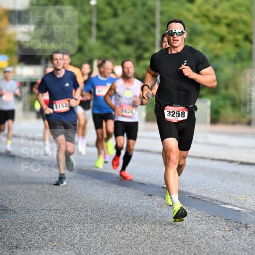 06.09.2026 - CURREX Alsterlauf Dr. Thomas Lammeyer http://msf.ph/oto/10122219 06.09.2026 09:37:15 Laufen 152, 12928, 3258, 000 meine-sportfotos.de