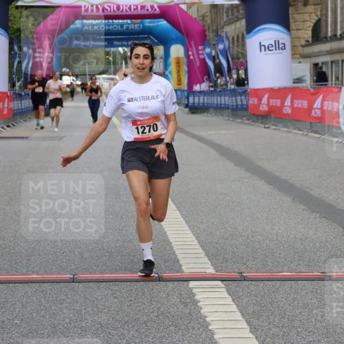 06.09.2026 - CURREX Alsterlauf Strokosch-Dieckow http://msf.ph/oto/10122311 06.09.2026 12:06:37 Ziel  meine-sportfotos.de