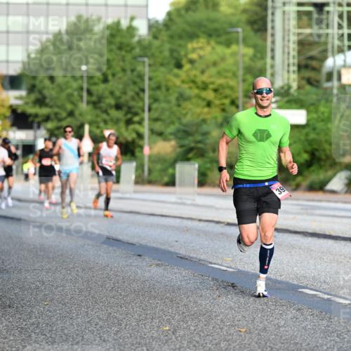 06.09.2026 - CURREX Alsterlauf Dr. Thomas Lammeyer http://msf.ph/oto/10122321 06.09.2026 09:37:31 Laufen 39, 5 meine-sportfotos.de