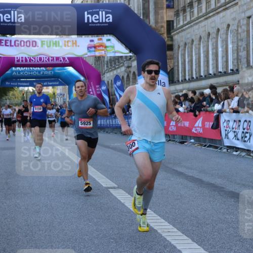 06.09.2026 - CURREX Alsterlauf Strokosch-Dieckow http://msf.ph/oto/10122328 06.09.2026 09:40:08 Ziel 2211, 2831, 3300, 4699, 5150, 5925 meine-sportfotos.de