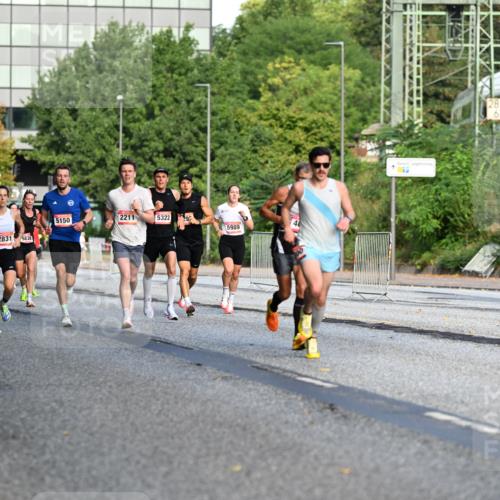 06.09.2026 - CURREX Alsterlauf Dr. Thomas Lammeyer http://msf.ph/oto/10122357 06.09.2026 09:37:35 Laufen 5150, 2211, 5322, 9, 5302, 5989, 6222, 2831, 5828, 287 meine-sportfotos.de