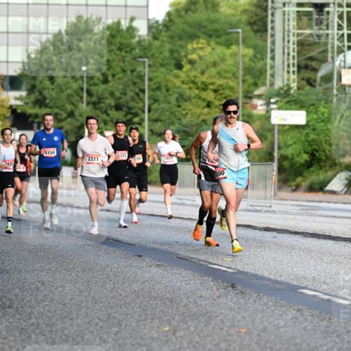 06.09.2026 - CURREX Alsterlauf Dr. Thomas Lammeyer http://msf.ph/oto/10122360 06.09.2026 09:37:35 Laufen 5150, 5322, 2211, 99, 5989, 5302, 2831, 300 meine-sportfotos.de