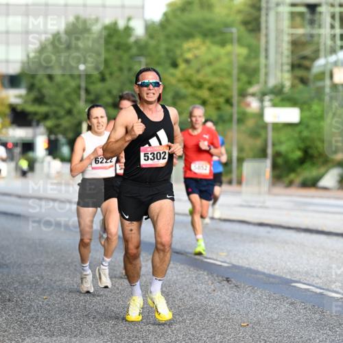 06.09.2026 - CURREX Alsterlauf Dr. Thomas Lammeyer http://msf.ph/oto/10122413 06.09.2026 09:37:41 Laufen 6222, 5302, 5852, 532 meine-sportfotos.de