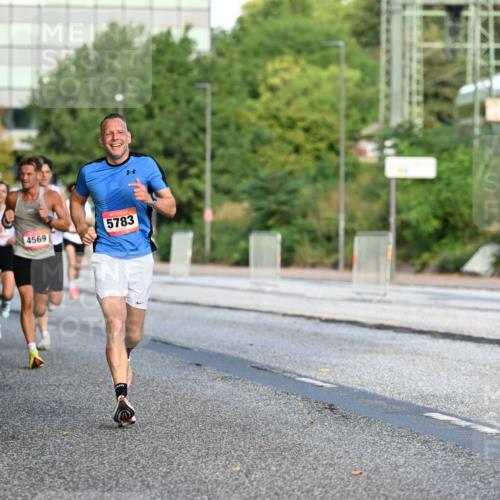 06.09.2026 - CURREX Alsterlauf Dr. Thomas Lammeyer http://msf.ph/oto/10122436 06.09.2026 09:37:44 Laufen 5783, 4569 meine-sportfotos.de