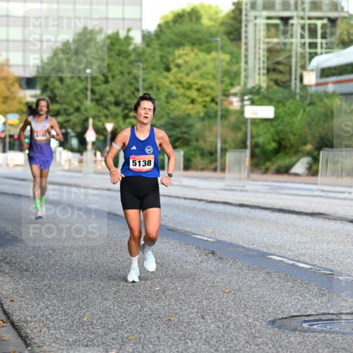 06.09.2026 - CURREX Alsterlauf Dr. Thomas Lammeyer http://msf.ph/oto/10122505 06.09.2026 09:37:57 Laufen 5138 meine-sportfotos.de