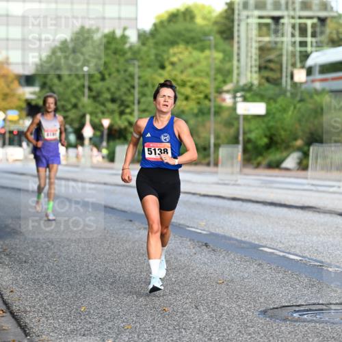 06.09.2026 - CURREX Alsterlauf Dr. Thomas Lammeyer http://msf.ph/oto/10122510 06.09.2026 09:37:57 Laufen 5138 meine-sportfotos.de
