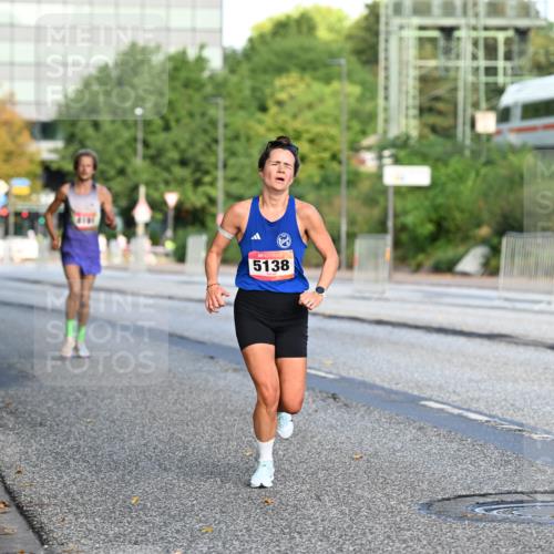 06.09.2026 - CURREX Alsterlauf Dr. Thomas Lammeyer http://msf.ph/oto/10122512 06.09.2026 09:37:57 Laufen 5138 meine-sportfotos.de