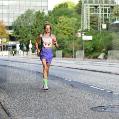 06.09.2026 - CURREX Alsterlauf Dr. Thomas Lammeyer http://msf.ph/oto/10122538 06.09.2026 09:37:59 Laufen 8191 meine-sportfotos.de