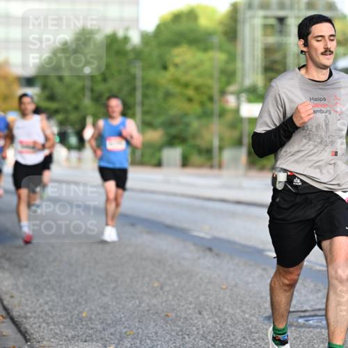 06.09.2026 - CURREX Alsterlauf Dr. Thomas Lammeyer http://msf.ph/oto/10122589 06.09.2026 09:38:07 Laufen  meine-sportfotos.de