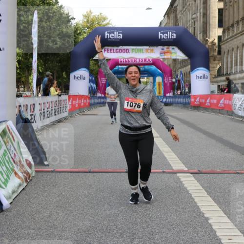 06.09.2026 - CURREX Alsterlauf Strokosch-Dieckow http://msf.ph/oto/10122610 06.09.2026 12:07:30 Ziel 1076, 3821, 3822 meine-sportfotos.de