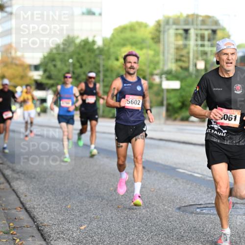 06.09.2026 - CURREX Alsterlauf Dr. Thomas Lammeyer http://msf.ph/oto/10122699 06.09.2026 09:38:17 Laufen 5602, 5061 meine-sportfotos.de