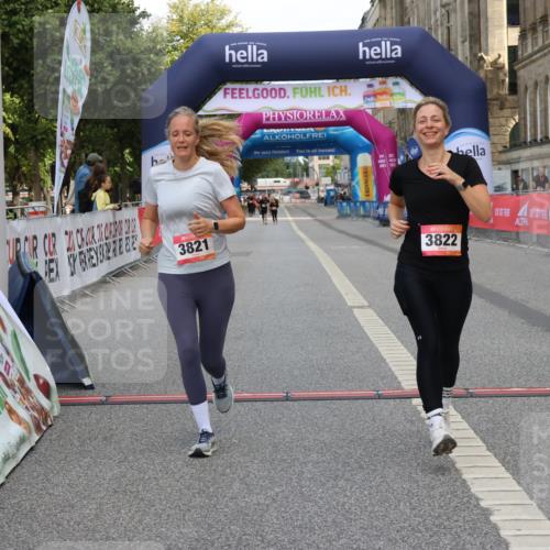 06.09.2026 - CURREX Alsterlauf Strokosch-Dieckow http://msf.ph/oto/10122723 06.09.2026 12:07:36 Ziel 1076, 3821, 3822 meine-sportfotos.de