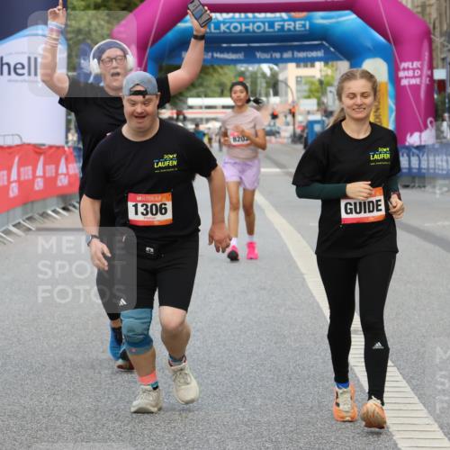 06.09.2026 - CURREX Alsterlauf Strokosch-Dieckow http://msf.ph/oto/10122768 06.09.2026 12:08:21 Ziel 1061, 1306, 1317, 3755 meine-sportfotos.de