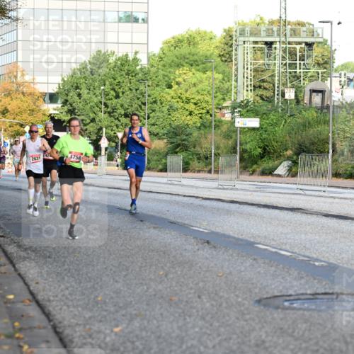 06.09.2026 - CURREX Alsterlauf Dr. Thomas Lammeyer http://msf.ph/oto/10122775 06.09.2026 09:38:25 Laufen 42, 2631, 4758 meine-sportfotos.de