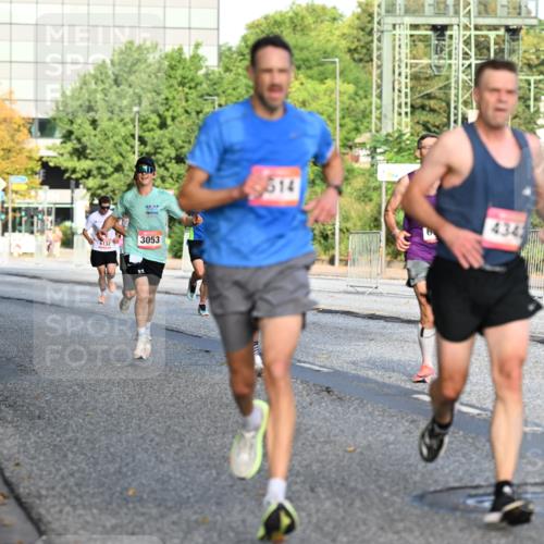 06.09.2026 - CURREX Alsterlauf Dr. Thomas Lammeyer http://msf.ph/oto/10122887 06.09.2026 09:38:38 Laufen 10, 04, 6132, 3053, 614, 434 meine-sportfotos.de