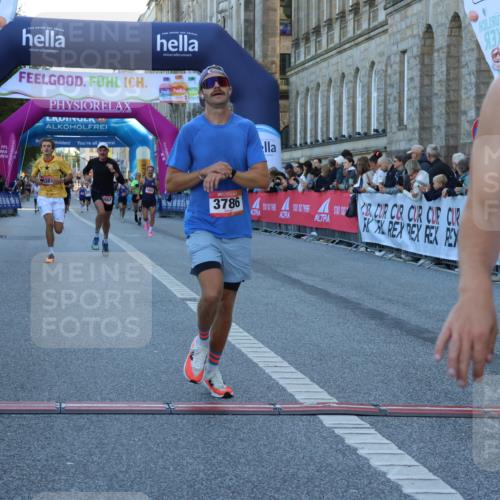 06.09.2026 - CURREX Alsterlauf Strokosch-Dieckow http://msf.ph/oto/10122918 06.09.2026 09:40:53 Ziel 3786, 4657, 4807, 5343, 5383, 5768, 5954, 6196, 6295 meine-sportfotos.de