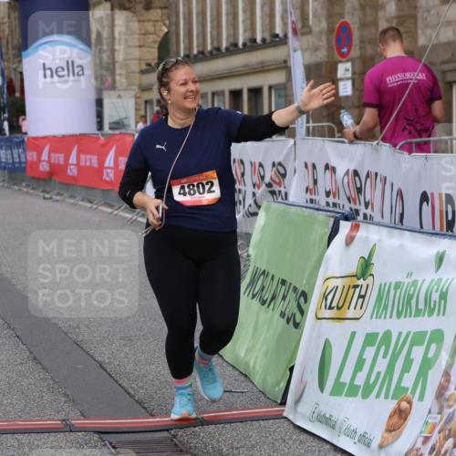 06.09.2026 - CURREX Alsterlauf Strokosch-Dieckow http://msf.ph/oto/10122937 06.09.2026 12:08:51 Ziel 4802 meine-sportfotos.de