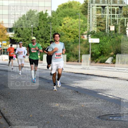 06.09.2026 - CURREX Alsterlauf Dr. Thomas Lammeyer http://msf.ph/oto/10122970 06.09.2026 09:38:46 Laufen 3541, 5808, 4483 meine-sportfotos.de