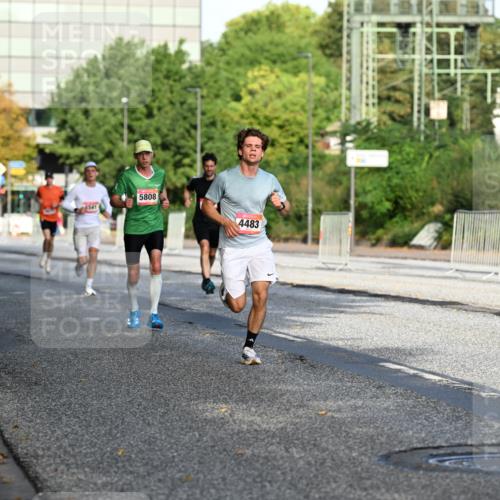 06.09.2026 - CURREX Alsterlauf Dr. Thomas Lammeyer http://msf.ph/oto/10122973 06.09.2026 09:38:47 Laufen 5808, 4483 meine-sportfotos.de