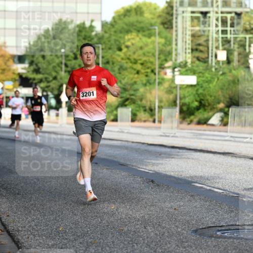 06.09.2026 - CURREX Alsterlauf Dr. Thomas Lammeyer http://msf.ph/oto/10123093 06.09.2026 09:39:00 Laufen 3201, 55 meine-sportfotos.de