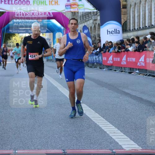 06.09.2026 - CURREX Alsterlauf Strokosch-Dieckow http://msf.ph/oto/10123127 06.09.2026 09:41:11 Ziel 2631, 3780, 3997, 4172, 4243, 5623, 6024, 6080, 6135 meine-sportfotos.de
