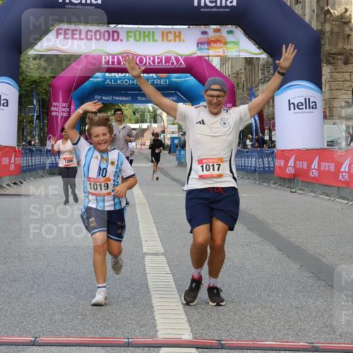 06.09.2026 - CURREX Alsterlauf Strokosch-Dieckow http://msf.ph/oto/10123175 06.09.2026 12:09:33 Ziel 1017, 1019 meine-sportfotos.de