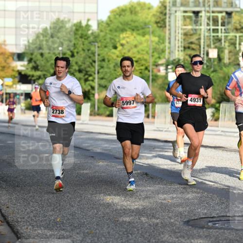 06.09.2026 - CURREX Alsterlauf Dr. Thomas Lammeyer http://msf.ph/oto/10123219 06.09.2026 09:39:14 Laufen 2738, 5997, 4671, 4931, 637 meine-sportfotos.de