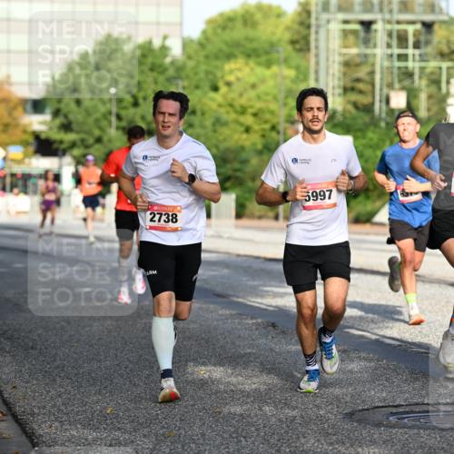 06.09.2026 - CURREX Alsterlauf Dr. Thomas Lammeyer http://msf.ph/oto/10123227 06.09.2026 09:39:15 Laufen 2738, 5997, 4931 meine-sportfotos.de